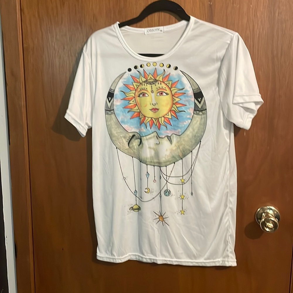 Woman’s T-shirt
